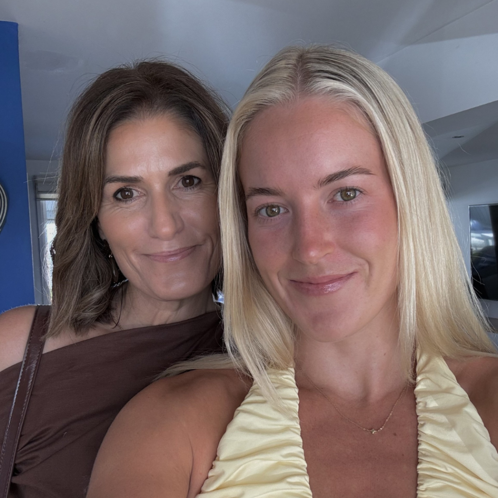 Womens health nutrition blog for mothers day Dietitian Paris Mooney